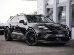 Schwarz Gebraucht 2025 Porsche Macan 4 Electric SUV | 96.900 € (Guter Preis)