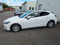 Weiß Gebraucht 2019 Mazda 3 Signature Limousine | 15.800 € (Superpreis)