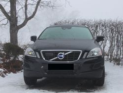 Schwarz metallic Gebraucht 2011 Volvo XC60 Summum SUV | 11.530 €