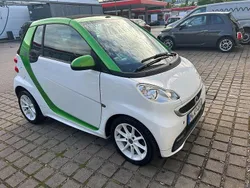 Weiß Gebraucht 2014 Smart ForTwo Electric Drive Edition Citybeam Cabrio | 6.000 € (Guter Preis)
