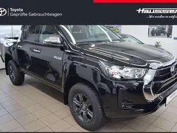 Tiefschwarz mica metallic Neu 2024 Toyota HiLux Comfort Abholung | 44.840 € (Guter Preis)
