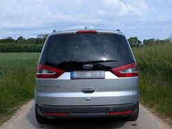 Silber Gebraucht 2012 Ford Galaxy Titanium Van / Kleinbus | 7.500 € (Etwas zu teuer)