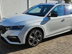 Gebraucht 2024 Skoda Octavia RS Kombi | 37.700 € (Fairer Preis)