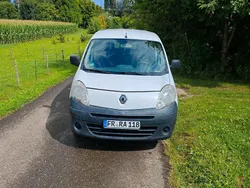 Weiß Gebraucht 2010 Renault Kangoo Van / Kleinbus | 4.000 € (Teuer)