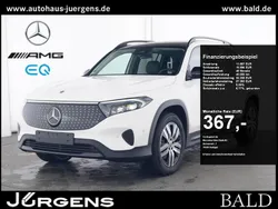 Weiss polarweiß Gebraucht 2024 Mercedes EQB300 Night SUV | 38.830 € (Fairer Preis)