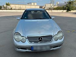 Silber Gebraucht 2001 Mercedes C200 Classic Coupé | 2.900 € (Fairer Preis)