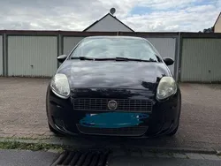 Schwarz Gebraucht 2009 Fiat Punto Kleinwagen | 2.000 € (Fairer Preis)