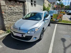 Silber Gebraucht 2012 Renault Mégane III Expression Limousine | 5.950 € (Etwas zu teuer)