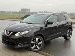 Schwarz Gebraucht 2015 Nissan Qashqai 360º SUV | 11.499 € (Guter Preis)