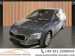 Graphite grau Gebraucht 2024 Skoda Octavia Selection Kombi | 31.980 € (Guter Preis)