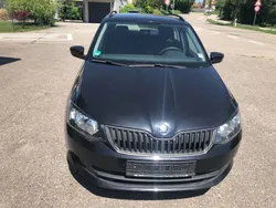 Schwarz Gebraucht 2016 Skoda Fabia Active Kombi | 5.400 € (Guter Preis)
