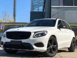 Weiß Gebraucht 2016 Mercedes GLC250 AMG line SUV | 24.900 € (Etwas zu teuer)
