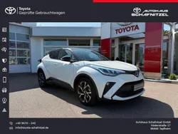 Novaweiß perleffekt / dach schwarz Gebraucht 2019 Toyota C-HR Plus SUV | 21.990 € (Fairer Preis)