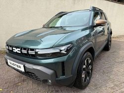 Grün Neu 2025 Dacia Duster Extreme SUV | 29.880 € (Etwas zu teuer)