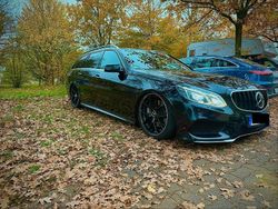 Schwarz Gebraucht 2016 Mercedes E350 AMG Limousine | 24.999 €