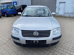 Silber Gebraucht 2002 VW Passat Comfortline Kombi | 2.899 € (Etwas zu teuer)