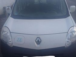 Weiß Gebraucht 2013 Renault Kangoo Kombi | 4.799 € (Teuer)