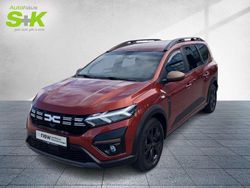 Terrakottabraun Gebraucht 2023 Dacia Jogger Extreme Van / Kleinbus | 21.980 € (Fairer Preis)