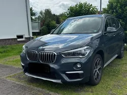Grau Gebraucht 2016 BMW X1 xLine SUV | 21.700 € (Fairer Preis)