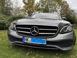 Grau Gebraucht 2019 Mercedes E200 Kombi | 25.400 € (Fairer Preis)
