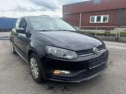 Schwarz Gebraucht 2015 VW Polo Trendline Kleinwagen | 4.500 € (Guter Preis)