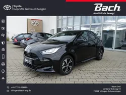 Mysticschwarz Gebraucht 2024 Toyota Yaris Hybrid Comfort SUV | 25.220 € (Guter Preis)