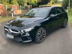 Schwarz Gebraucht 2022 Mercedes A250 Advanced Limousine | 24.500 € (Superpreis)