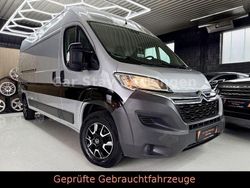 Grau Gebraucht 2015 Citroën Jumper Profi Van / Kleinbus | 6.990 € (Fairer Preis)