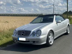 Silber Gebraucht 2002 Mercedes CLK230 Avantgarde Cabrio | 10.890 € (Teuer)