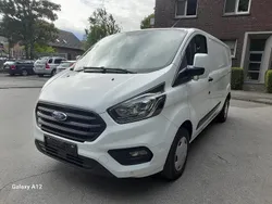 Weiß Gebraucht 2019 Ford Transit Custom Van / Kleinbus | 8.500 € (Superpreis)