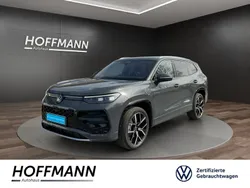 Grau Gebraucht 2025 VW Tayron R-line SUV | 59.990 € (Superpreis)