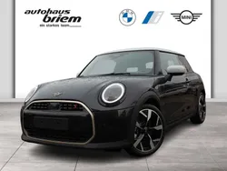Schwarz Neu 2024 Mini Cooper S Favoured Kleinwagen | 34.890 € (Fairer Preis)