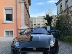 Schwarz Gebraucht 2019 Jaguar F-Type R-Dynamic Cabrio | 40.999 € (Etwas zu teuer)