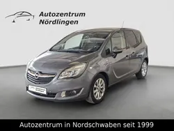 Grau Gebraucht 2016 Opel Meriva drive Van / Kleinbus | 8.499 € (Fairer Preis)