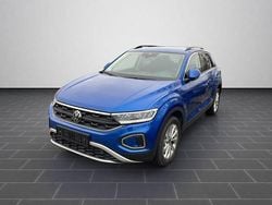 Ravennablau metallic (metallic) Gebraucht 2025 VW T-Roc Life SUV | 28.800 € (Superpreis)