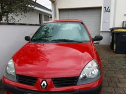 Rot Gebraucht 2005 Renault Clio II Campus Kleinwagen | 1.750 € (Fairer Preis)