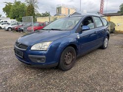 Blau Gebraucht 2007 Ford Focus Fun X Limousine | 1.890 € (Fairer Preis)