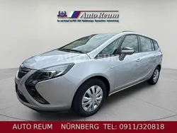 Silber Gebraucht 2015 Opel Zafira Van / Kleinbus | 7.990 € (Fairer Preis)