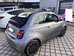 Grau Gebraucht 2022 Fiat 500e La Prima Cabrio | 22.990 € (Fairer Preis)