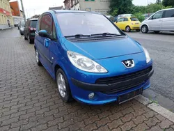 Blau Gebraucht 2006 Peugeot 1007 Kleinwagen | 799 € (Fairer Preis)
