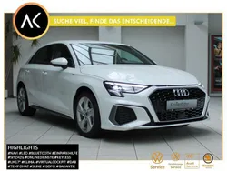 Weiß Gebraucht 2023 Audi A3 Sportback S-Line Limousine | 28.820 € (Guter Preis)