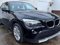 Schwarz Gebraucht 2010 BMW X1 SUV | 6.470 € (Etwas zu teuer)