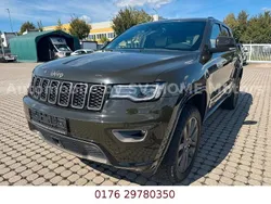 Anniversary green Gebraucht 2017 Jeep Grand Cherokee SUV | 24.299 € (Fairer Preis)