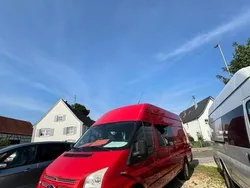 Rot Gebraucht 2012 Ford Transit Van / Kleinbus | 9.900 €