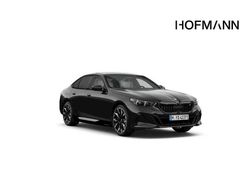 Saphirschwarz metallic Neu 2025 BMW i5 M Sport Limousine | 78.265 € (Fairer Preis)