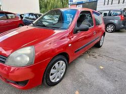 Rot Gebraucht 2008 Renault Clio II Campus Kleinwagen | 1.250 €