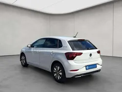 Grau Neu 2025 VW Polo Goal Limousine | 20.980 € (Etwas zu teuer)