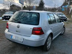 Silber Gebraucht 2000 VW Golf IV Kleinwagen | 850 € (Guter Preis)