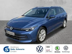 Blau Gebraucht 2025 VW Golf VIII Style Kombi | 44.000 €