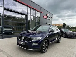 Blau Gebraucht 2020 VW T-Roc IQ Drive SUV | 17.490 € (Fairer Preis)